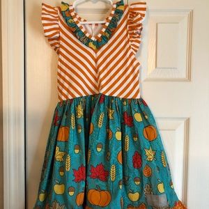 Eleanor Rose Pumpkins & Leaves